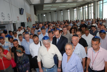 גלרייה - טקס יום הזכרון 19.4.2010, 46 מתוך 82