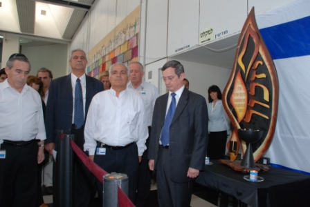 גלרייה - טקס יום הזכרון 19.4.2010, 41 מתוך 82