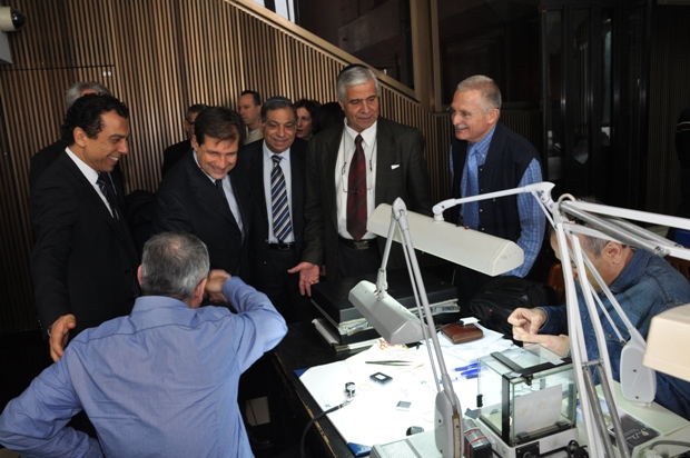 גלרייה - שגריר איטליה בישראל ביקר בבורסה 10.1.2013, 7 מתוך 7