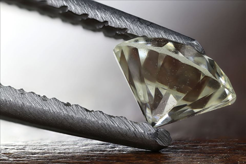 מינהל יהלומים, אבני חן ותכשיטים