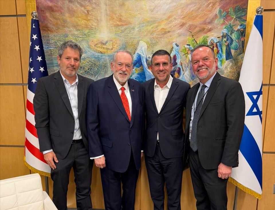 פגישה בשגרירות ארה״ב בירושלים עם שגריר ארצות הברית מר מייק האקבי